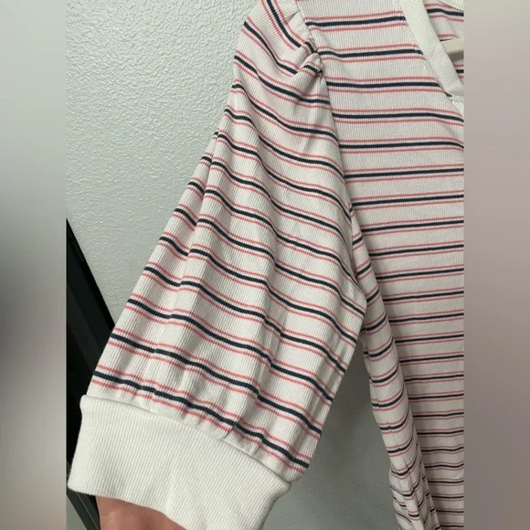 Gap Stripe Henley Puff Sleeve Top Size XXL - Picture 6 of 12